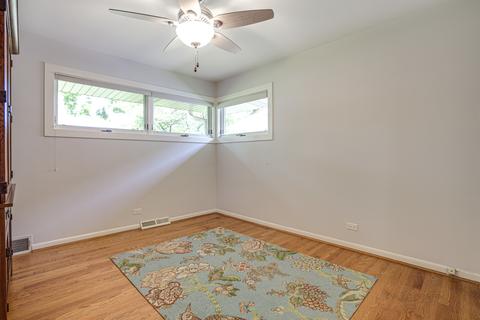 1105 W Pendleton Pl, Mount Prospect, IL 60056 photo 17
