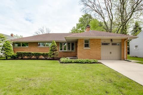 1105 W Pendleton Pl, Mount Prospect, IL 60056 photo 1