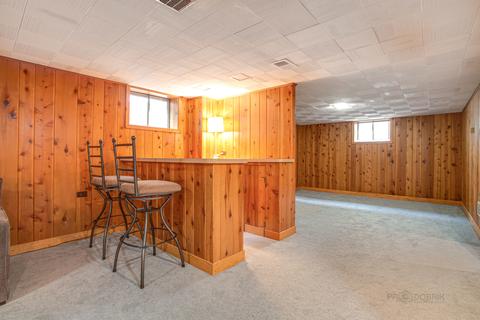 1105 W Pendleton Pl, Mount Prospect, IL 60056 photo 23