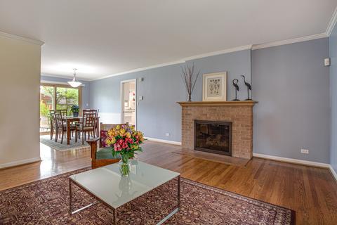 1105 W Pendleton Pl, Mount Prospect, IL 60056 photo 7