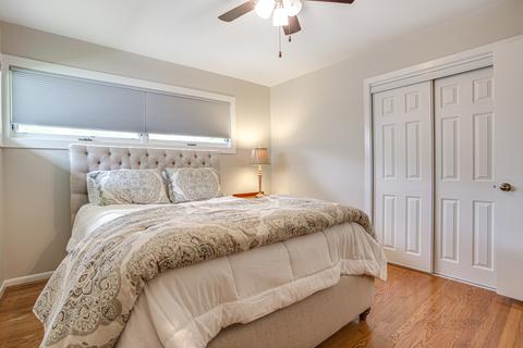 1105 W Pendleton Pl, Mount Prospect, IL 60056 photo 14