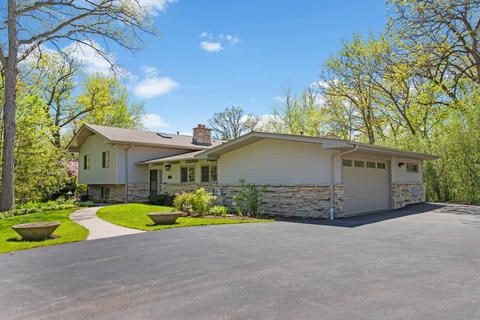 2425 Duffy Ln, Riverwoods, IL 60015 photo 1