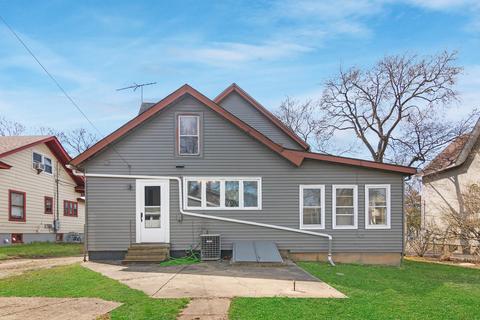 470 Stella St, Elgin, IL 60120 photo 32