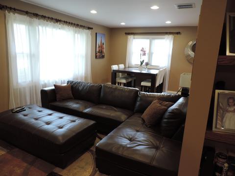 1247 Lee St, Wheeling, IL 60090 photo 9