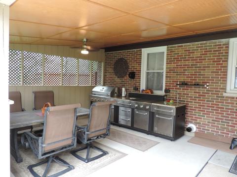 1247 Lee St, Wheeling, IL 60090 photo 21
