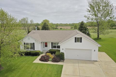 726 Whitmore Trl, Mchenry, IL 60050 photo 1
