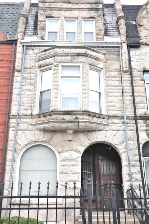 4423 S Berkeley Ave, Chicago, IL 60653 photo 1