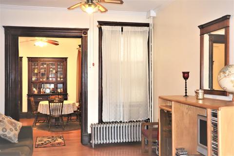 4423 S Berkeley Ave, Chicago, IL 60653 photo 16
