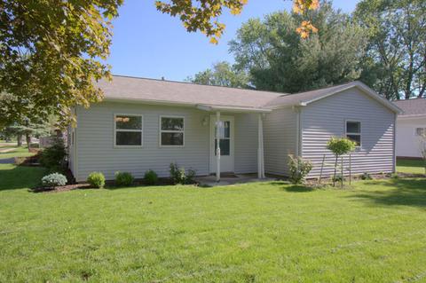 702 Ethel St, Saint Joseph, IL 61873 photo 1