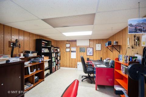 608 E Hackberry Ln, Mount Prospect, IL 60056 photo 9