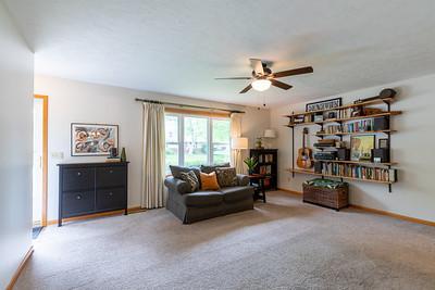 207 Sandra Ln, Normal, IL 61761 photo 10