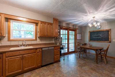 207 Sandra Ln, Normal, IL 61761 photo 4