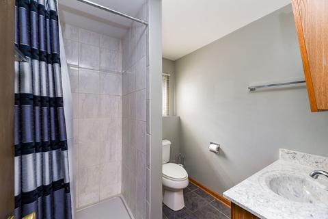 1318 Coolidge Ave, Wheaton, IL 60189 photo 12