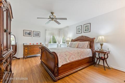 223 Faircroft Rd, Bartlett, IL 60103 photo 11