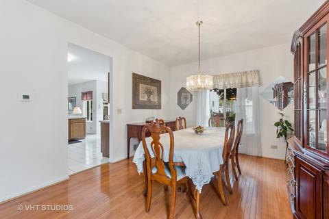 223 Faircroft Rd, Bartlett, IL 60103 photo 8