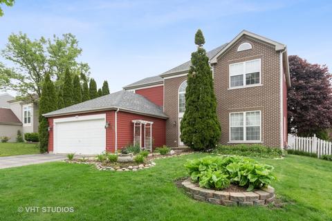 223 Faircroft Rd, Bartlett, IL 60103 photo 2