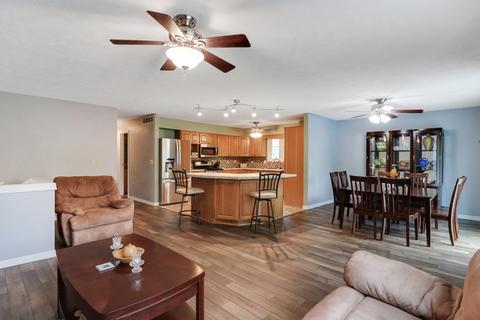 120 Colchester Dr, Normal, IL 61761 photo 12