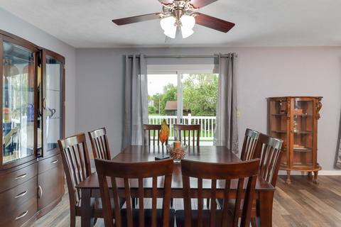 120 Colchester Dr, Normal, IL 61761 photo 14