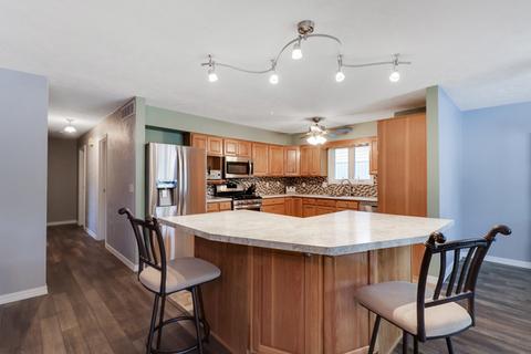 120 Colchester Dr, Normal, IL 61761 photo 7