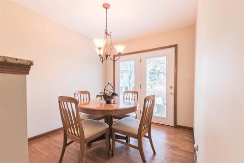 816 Harper Ave, Cary, IL 60013 photo 7