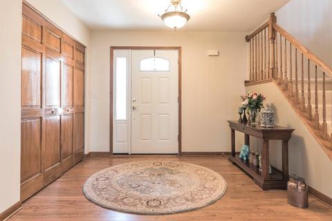 816 Harper Ave, Cary, IL 60013 photo 13