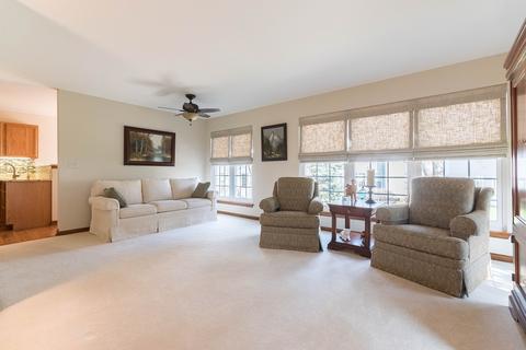 816 Harper Ave, Cary, IL 60013 photo 5