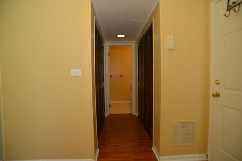 1375 Gloucester Ct, Hoffman Estates, IL 60192 photo 18