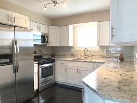 137 E 124th St, Chicago, IL 60628 photo 8