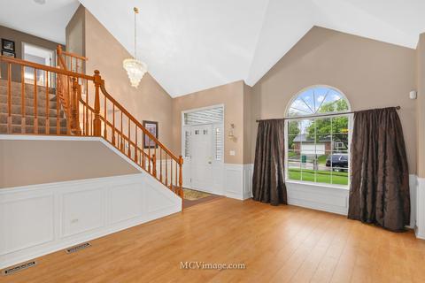 2010 Gleneagle Dr, Plainfield, IL 60586 photo 5