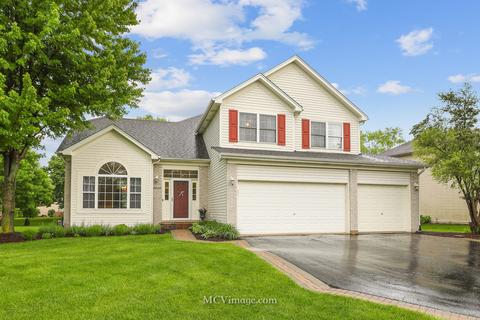 2010 Gleneagle Dr, Plainfield, IL 60586 photo 1