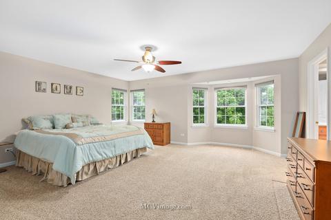 2010 Gleneagle Dr, Plainfield, IL 60586 photo 21