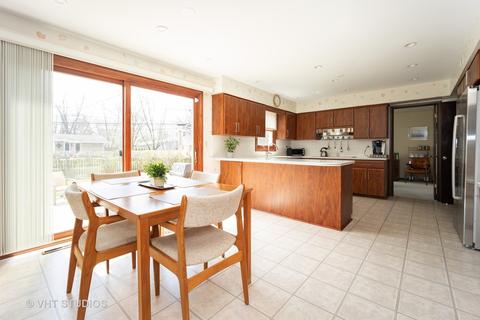 2815 Covert Rd, Glenview, IL 60025 photo 4