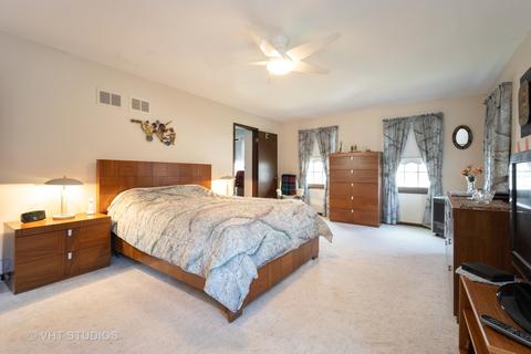 2815 Covert Rd, Glenview, IL 60025 photo 12