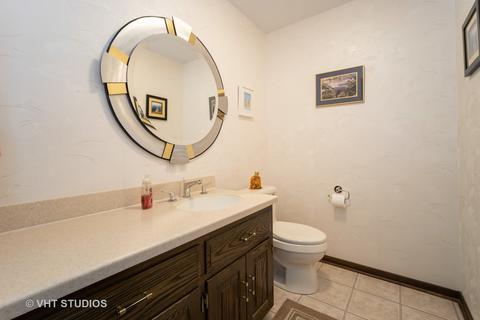 2815 Covert Rd, Glenview, IL 60025 photo 9