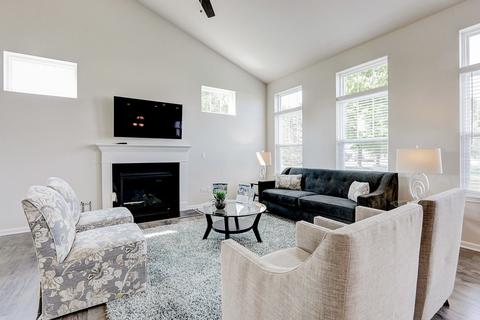 100 E Ashton Dr, Maple Park, IL 60151 photo 9