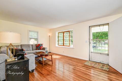 1220 Rattray Dr, Algonquin, IL 60102 photo 5