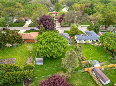 984 Ruth Dr, Elgin, IL 60123 photo 33