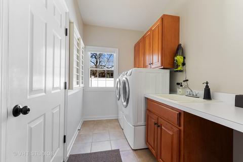 1502 Paula Ave, Wheaton, IL 60189 photo 16
