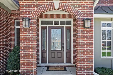 1502 Paula Ave, Wheaton, IL 60189 photo 2