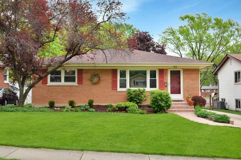 507 Kipling Ct, Wheaton, IL 60187 photo 1