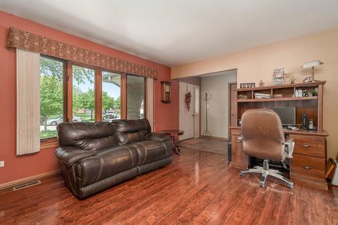 811 Edgewater Dr, Minooka, IL 60447 photo 12