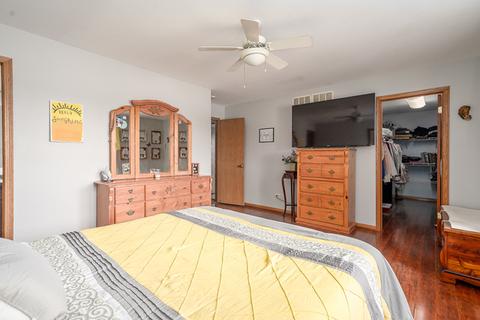 811 Edgewater Dr, Minooka, IL 60447 photo 14