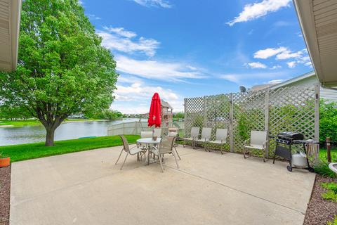 811 Edgewater Dr, Minooka, IL 60447 photo 3