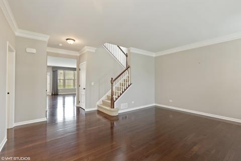 3666 Shaughnessy Dr, Elgin, IL 60124 photo 5