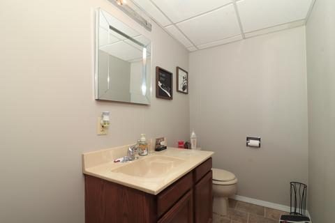 2004 Juniper Ln, Bloomington, IL 61701 photo 23