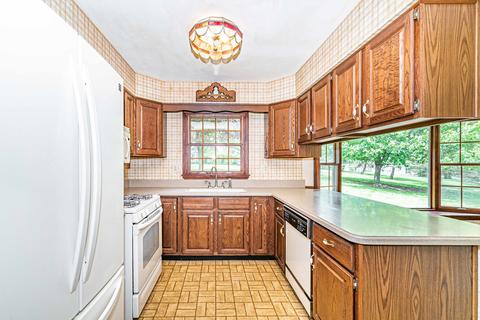 1410 Windy Knoll Dr, Algonquin, IL 60102 photo 10
