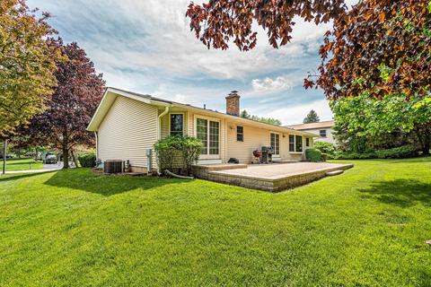 1410 Windy Knoll Dr, Algonquin, IL 60102 photo 32