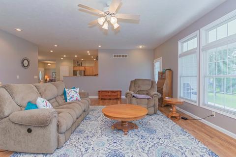 1707 Blue Spruce Ct, Normal, IL 61761 photo 14