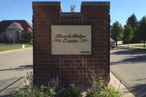 71 Brookstone Circle, Bloomington, IL 61704 photo 3