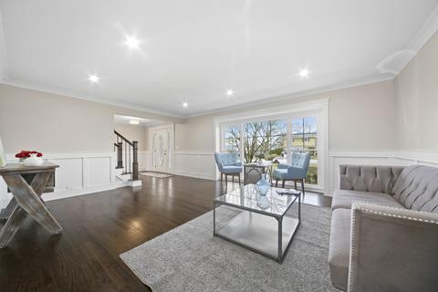 541 N Forest Dr, Addison, IL 60101 photo 3